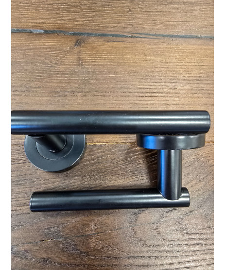  Jura Lever On Rose Handle set