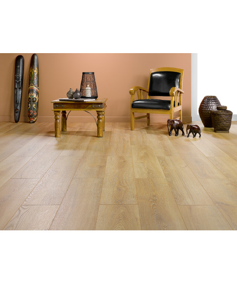 Namur Oak Plank 12mm Floor AC6